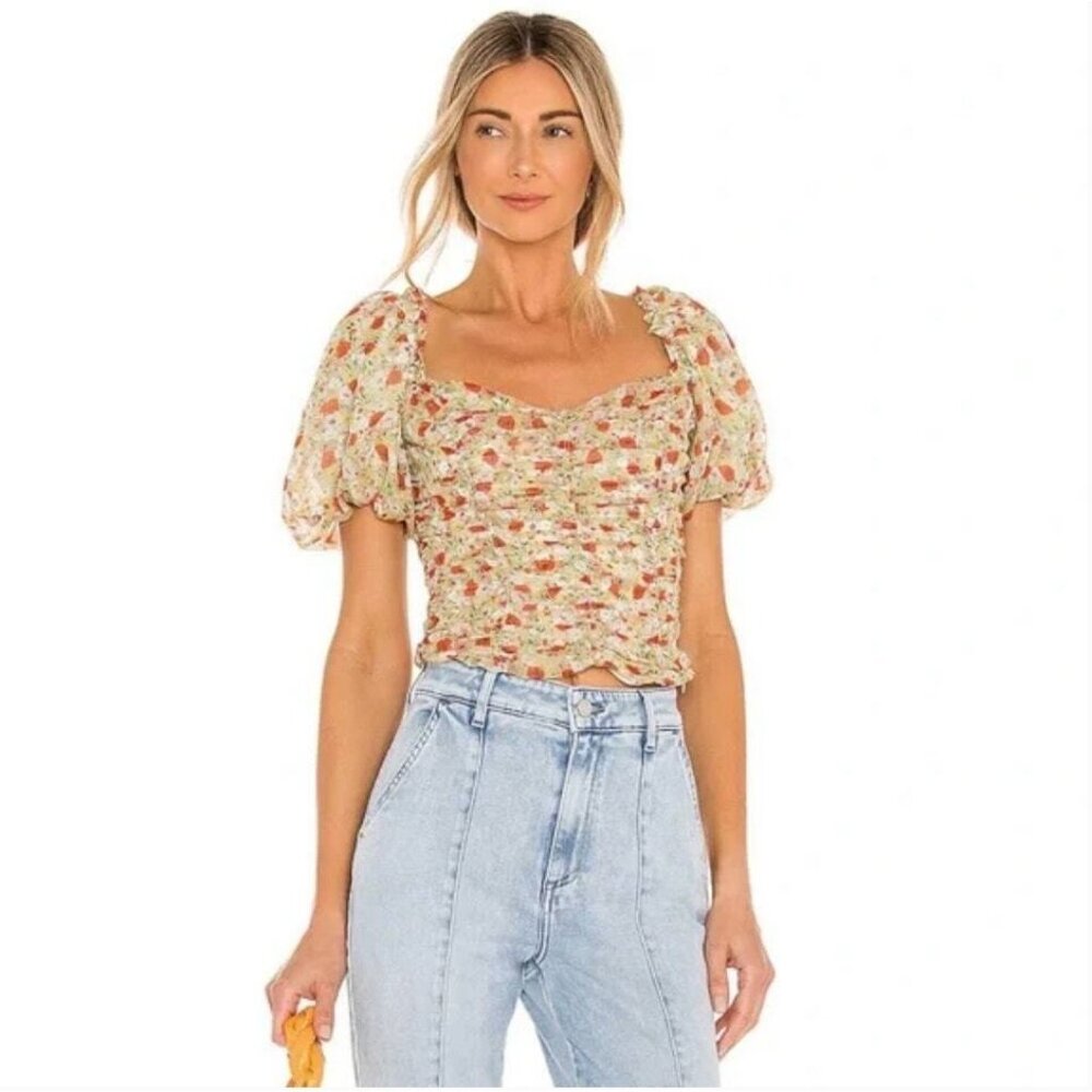ASTR the Label Tenley Floral Ruched Crop Top M Green Red Ditsy Lined Cottagecore